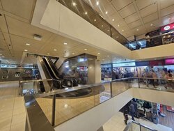 Peninsula Plaza (D6), Retail #456942931